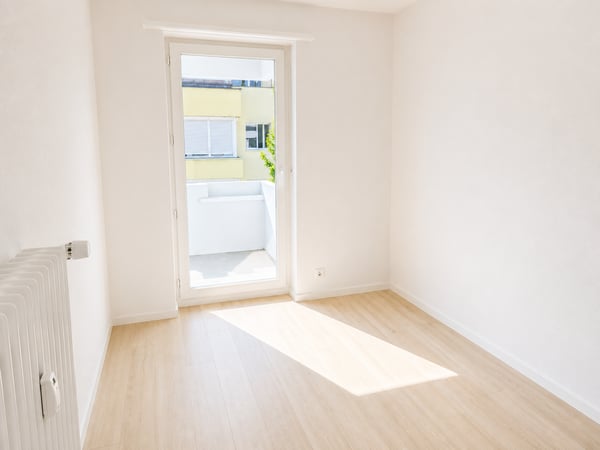 Modernes Stadtleben trifft Ruhe – frisch renovierte 4.5-Zimmer-Wohnung mit Balkon in Basel 6