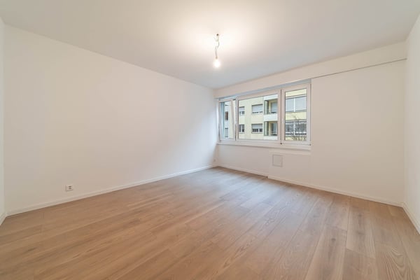 Modernes Stadtleben trifft Ruhe – frisch renovierte 2.5-Zimmer-Wohnung mit Balkon in Basel 5