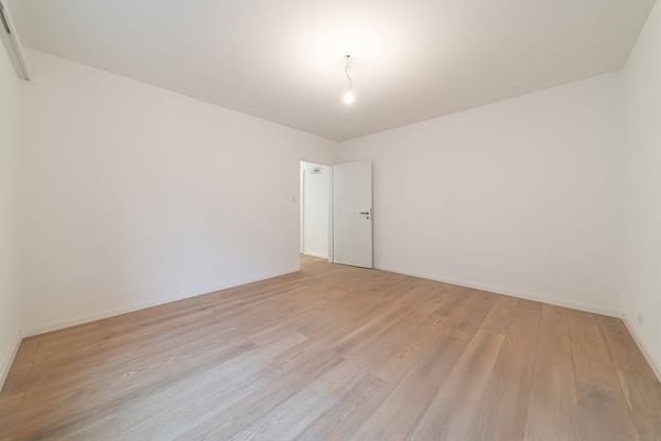 Modernes Stadtleben trifft Ruhe – frisch renovierte 2.5-Zimmer-Wohnung mit Balkon in Basel 6