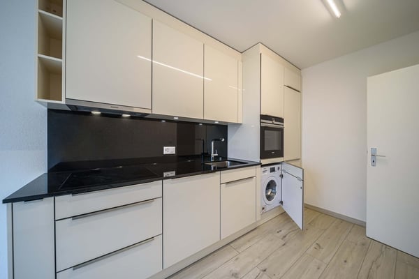 Exklusive Penthouse-Wohnung mit Garten – Modernes Wohnen in bester Lage 4