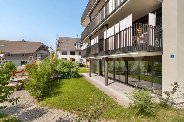2 ½-Zimmer-Gartenwohnung, hell, modern und mit grossem Sitzplatz 11