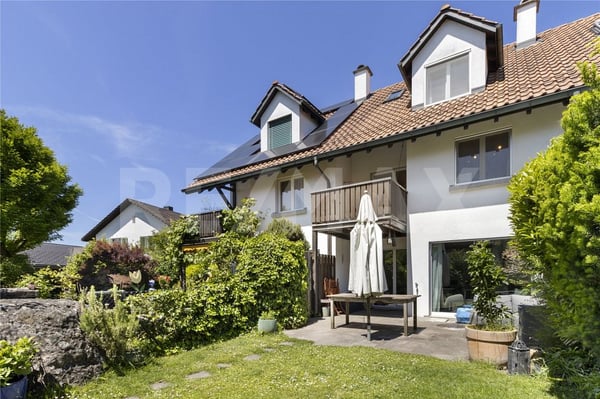 Sonniges 5 ½-Zimmer-Familienparadies mit Garten, Terrasse und viel Platz zum Wohlfühlen 1