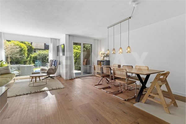Sonniges 5 ½-Zimmer-Familienparadies mit Garten, Terrasse und viel Platz zum Wohlfühlen 2