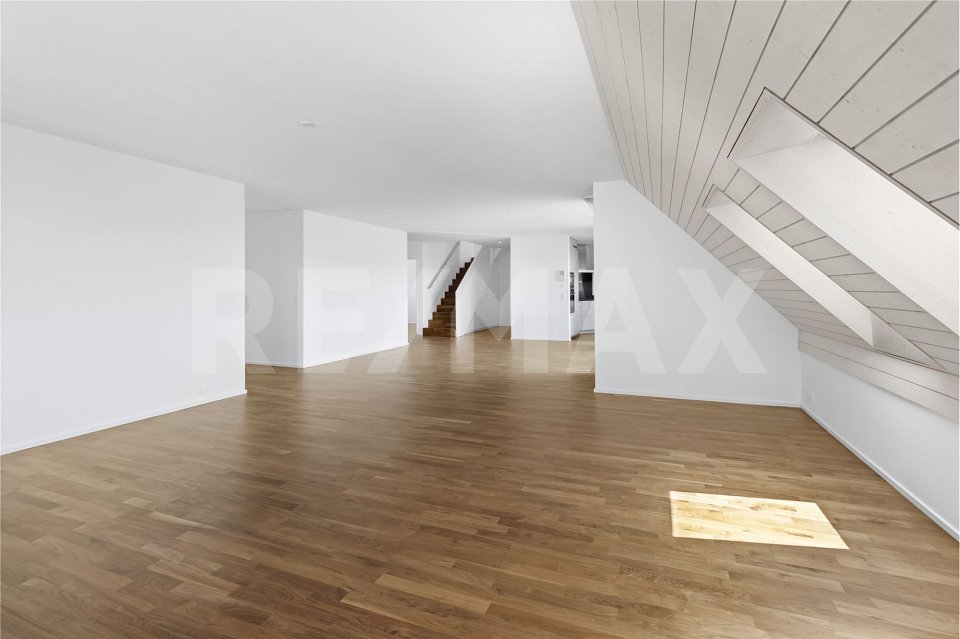 Immobilie in Aeugst Am Albis - 6 ½-Zimmer-Maisonettewohnung mit Bergsicht - familienfreundliches Wohnen nahe Türlersee - Bild 5