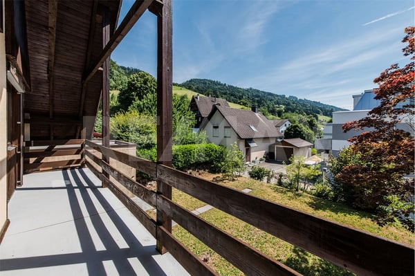 5 ½ ZIMMER HAUS AUF 692 m² SONNIGEM GRUNDSTÜCK 9