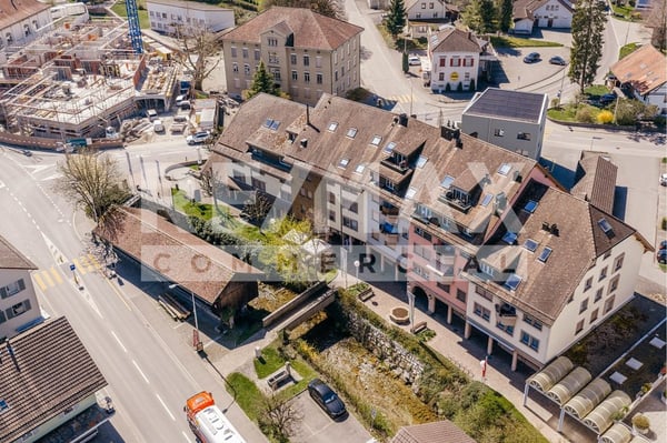 Restaurant Oase mit Aussensitzplätzen direkt am Bach 4