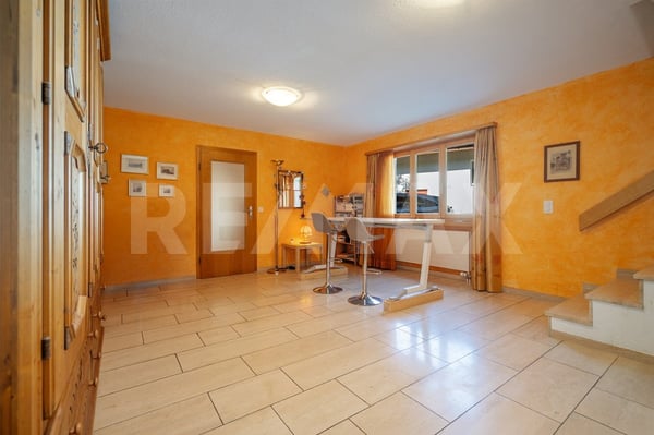 7.5 Zimmer Traumhaus mit Umschwung und Bergblick 4