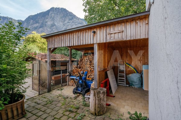 7.5 Zimmer Traumhaus mit Umschwung und Bergblick 13