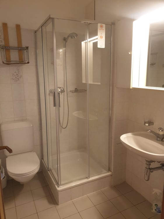 Appartamento luminoso con balcone a Chiasso 9