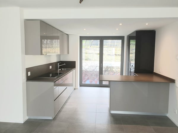 ELEGANTE APPARTAMENTO VISTA LAGO 4