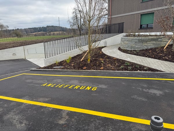 Lagerraum 2.4m2 und 23.2m2. Unkompliziert, modern und trocken. 5