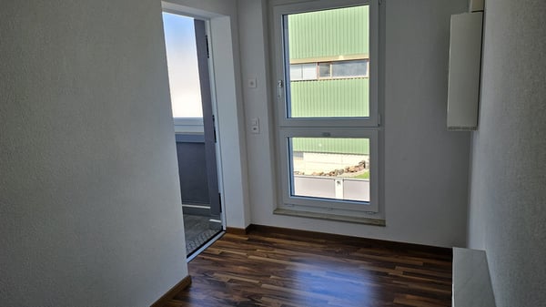 Helles 3.5-Zimmer-Büro im 1. OG in Zuzwil – sofort verfügbar 6