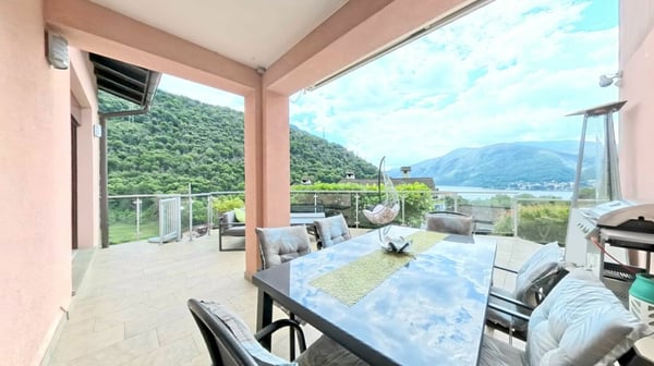 La tua oasi familiare con vista sul Lago di Lugano 14