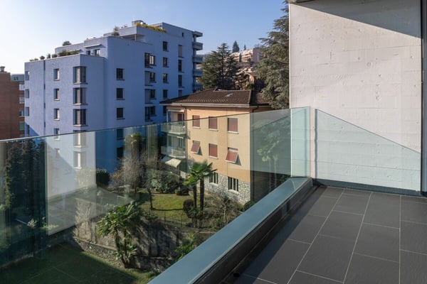 Eleganza, spazio e luce nel cuore della città 15