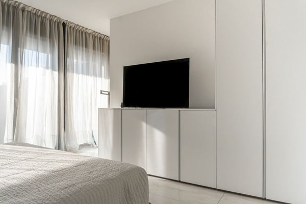 Eleganza, spazio e luce nel cuore della città 9