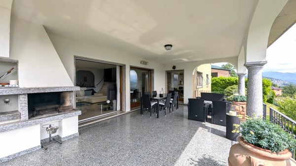 Eleganza e privacy a pochi minuti da Lugano - Villa con terrazza panoramica 4