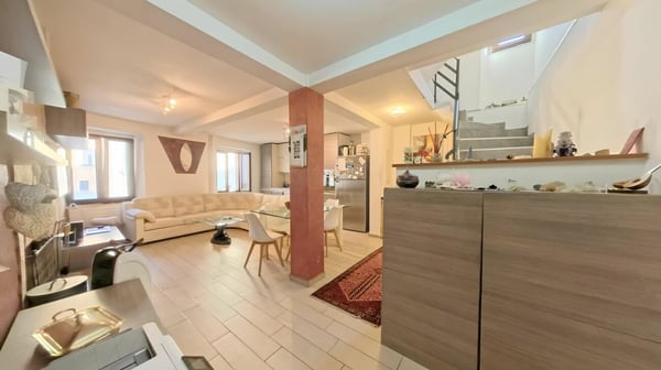 Accogliente proprietà su tre livelli nel cuore del Malcantone 2