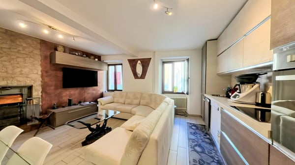 Accogliente proprietà su tre livelli nel cuore del Malcantone 4