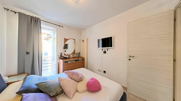 Accogliente proprietà su tre livelli nel cuore del Malcantone 8