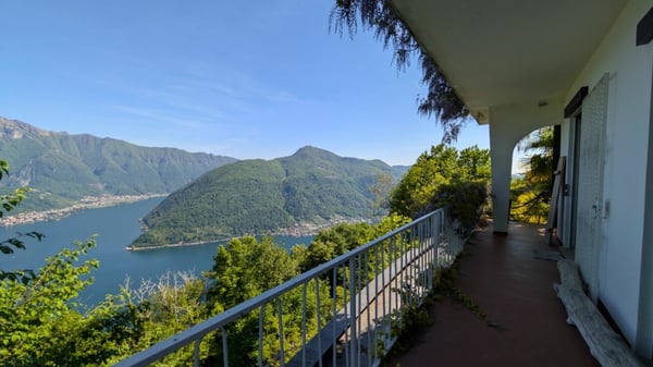 Vista lago da sogno a Carona - il tuo rifugio immerso nella natura 3
