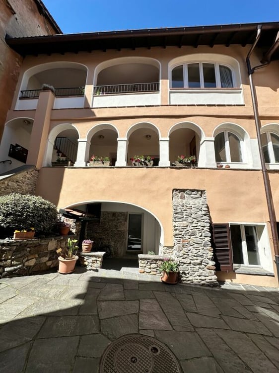 Incantevole 3 locali in casa storica vicino al lago 11