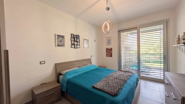 Contemporaneo, in posizione servita e ben collegato! 4