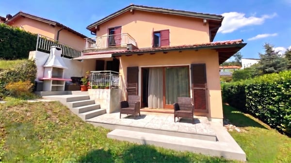 Casa di charme con camino, terrazzo e locale hobby insonorizzato 1