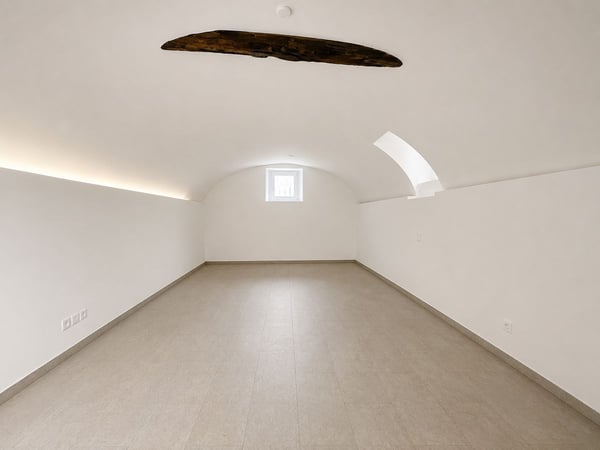 Manno_Elegante 2.5 locali con ampio patio privato al piano terra 3