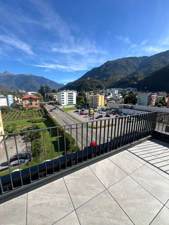 Moderno appartamento 1.5 locali con vista panoramica a Bellinzona 3