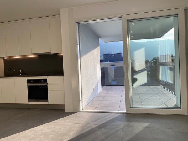 Appartamento 1.5 locali piano attico completo di cabina armadio. 2