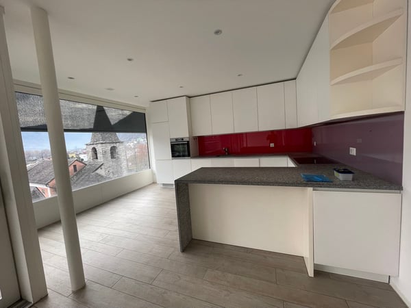 Generoso appartamento con vista panoramica su Bellinzona. 1