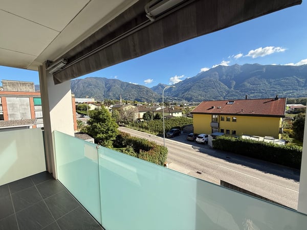 Appartamento moderno e confortevole di 2.5 locali a Bellinzona – disponibile subito 9
