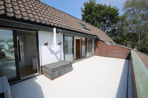 Einmaliges Penthouse mit herrlicher Seesicht zu vermieten! 2