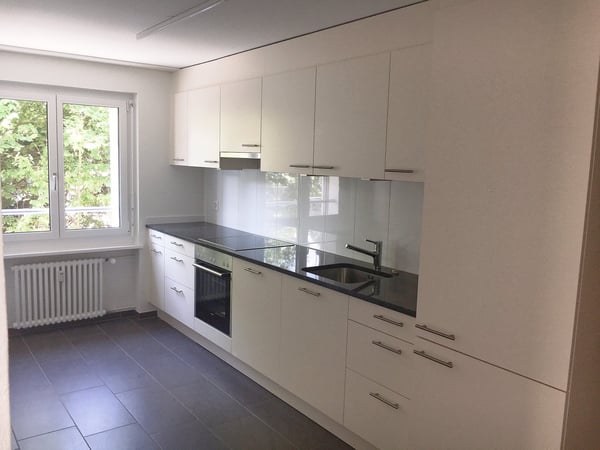 Wunderschöne 3 Zimmerwohnung!! 2