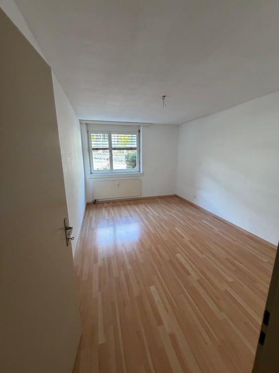 3 Zimmer- Gartenwohnung mit herrlichem Sitzplatz !! 5