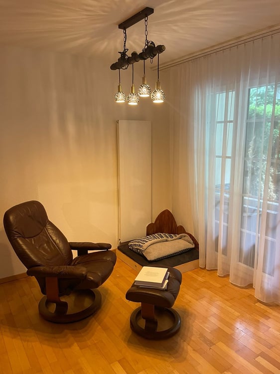 Wunderschöne 2.5 Zimmerwohnung mit Gartensitzplatz! 12