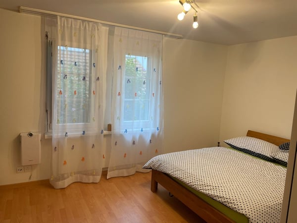 Wunderschöne 2.5 Zimmerwohnung mit Gartensitzplatz! 11