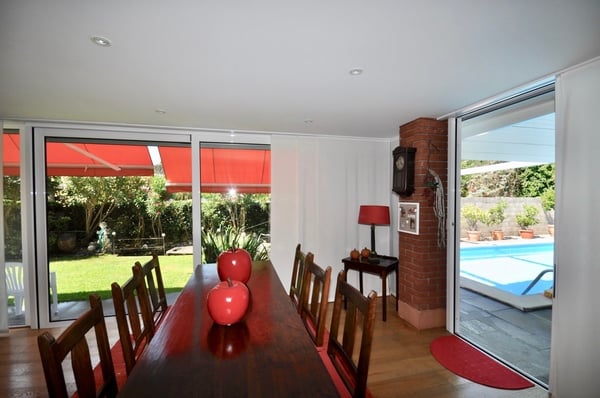 Villa con piscina e giardino in vendita a Magliaso 5