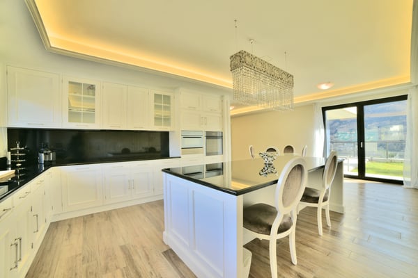 Ultra Moderna Villa di Lusso con Splendida Vista sul Lago e sul Verde 11