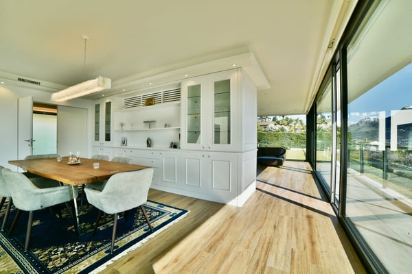 Ultra Moderna Villa di Lusso con Splendida Vista sul Lago e sul Verde 9