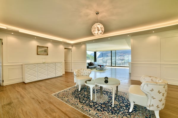 Ultra Moderna Villa di Lusso con Splendida Vista sul Lago e sul Verde 6