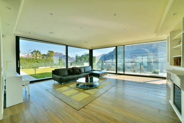 Ultra Moderna Villa di Lusso con Splendida Vista sul Lago e sul Verde 4