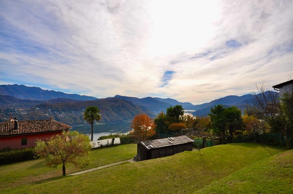 Terreno Edificabile di 1'150 mq con Vista Lago di Lugano a Vernate 3