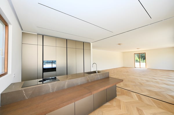 Attico di Lusso con Parziale Vista Lago, Piscina Privata e SPA 7