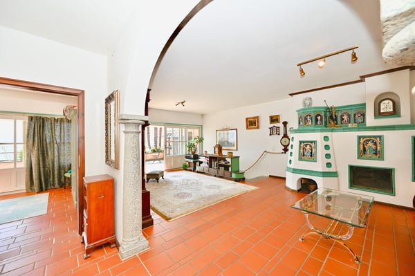 SONNIGE DUPLEX-TERRASSENWOHNUNG MIT SPEKTAKULÄREM BERG- SEEPANORAMA 9