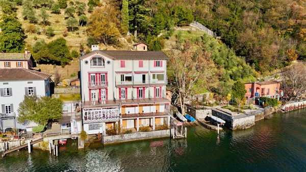 Grande Potenziale della Ristrutturazione: Albergo, Villa, Appartamenti 3