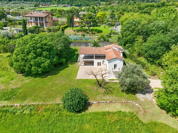 Affascinante Villa nel Cuore della Natura 1