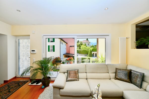 Casa con 2 Appartamenti e Giardino vicino a TASIS e Lugano 5