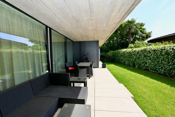 Villa Moderna di Lusso - Pace, Privacy ed Eleganza Contemporanea 3