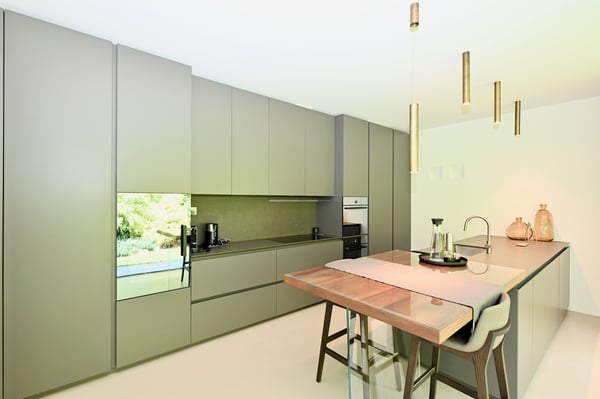 Villa Moderna di Lusso - Pace, Privacy ed Eleganza Contemporanea 9